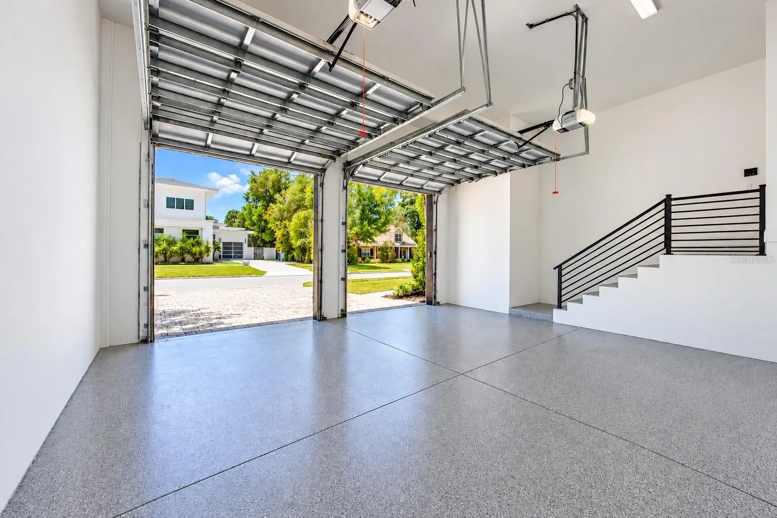 4807 W LONGFELLOW AVE