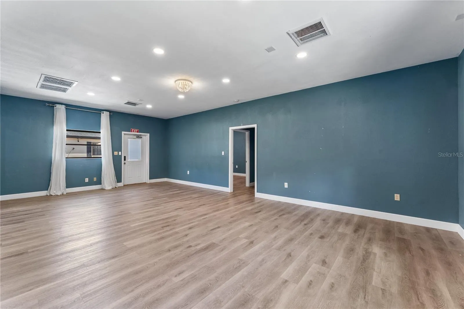 13042 TARPON SPRINGS RD
