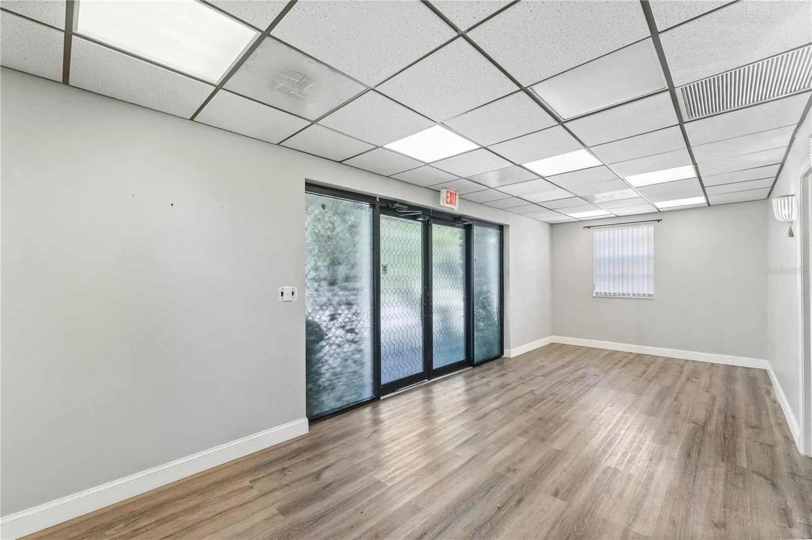 13042 TARPON SPRINGS RD
