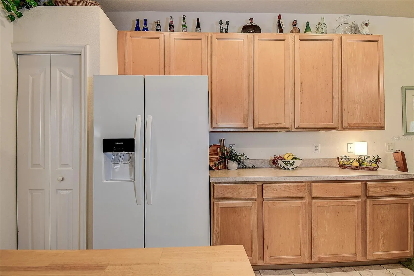 10109 MOWRY LN