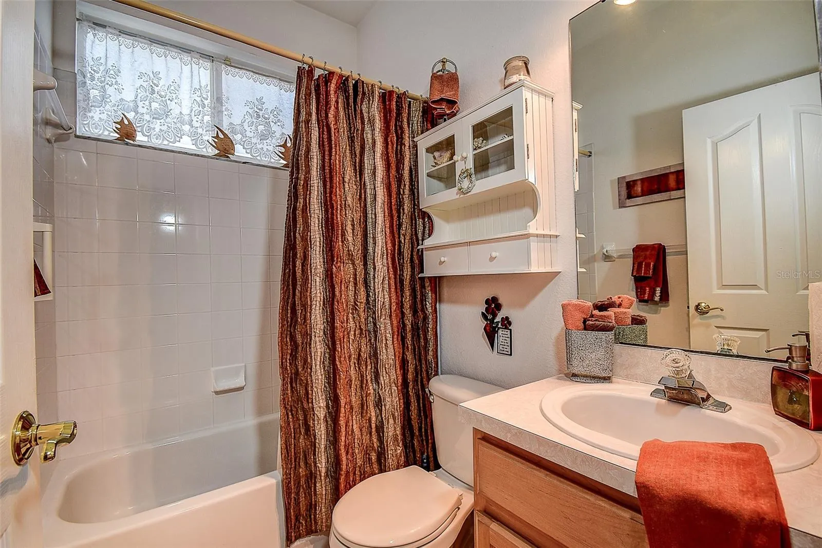 10109 MOWRY LN