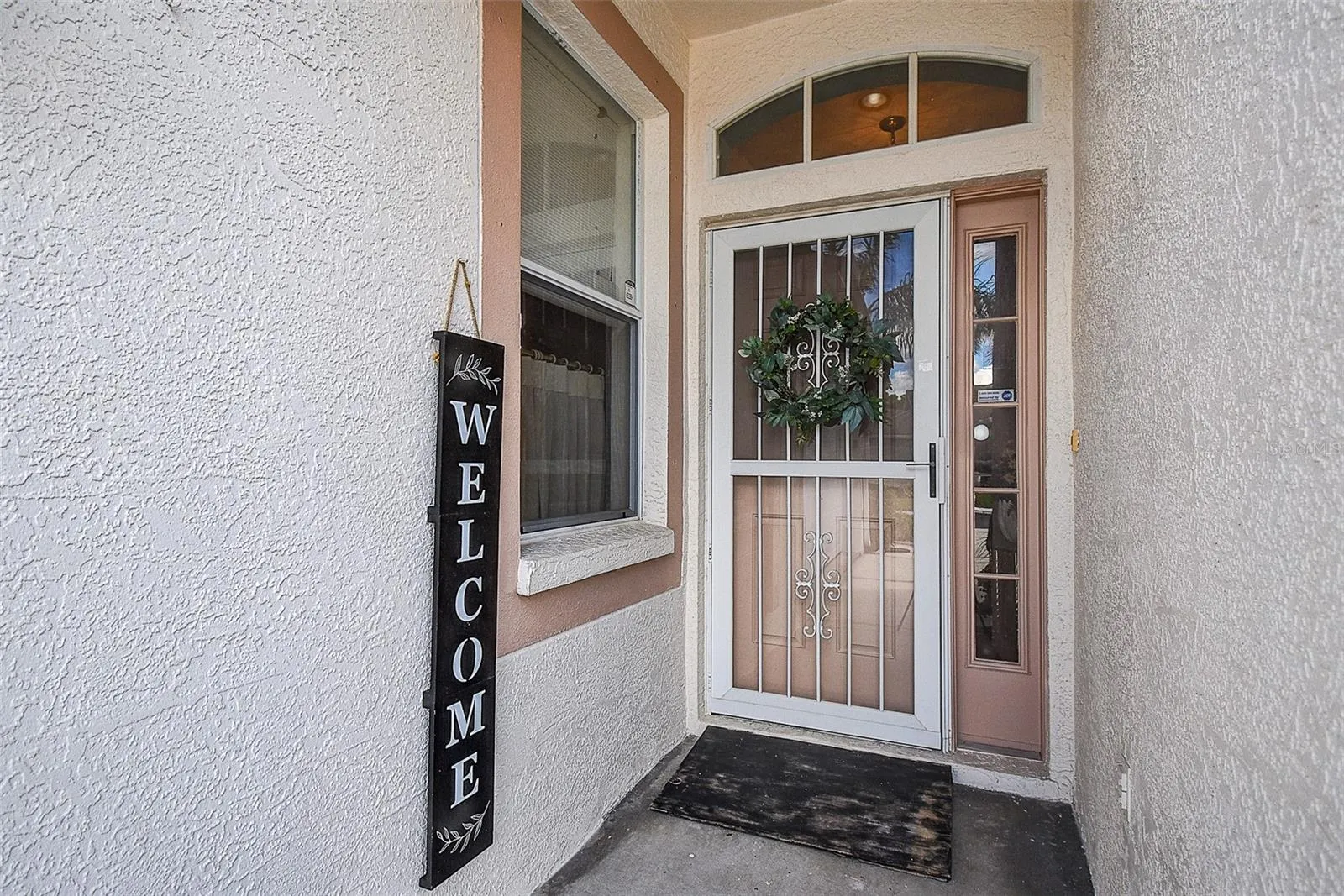 10109 MOWRY LN