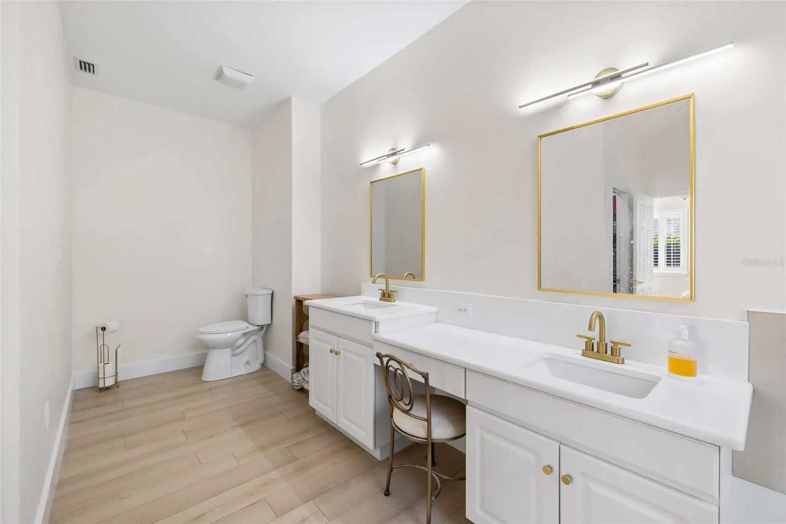 6020 MARTINGLADE PL