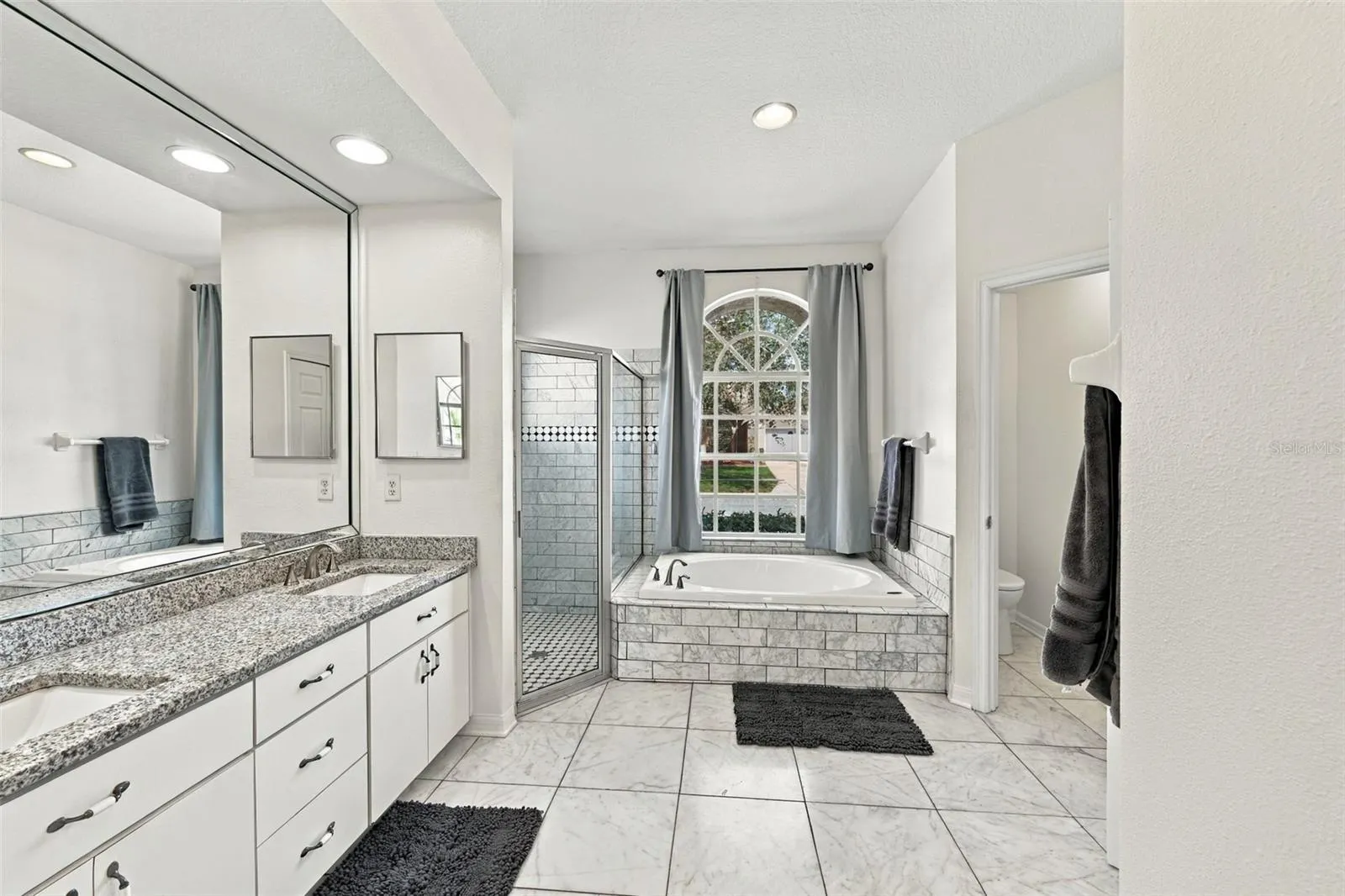 4307 BROOKE DR