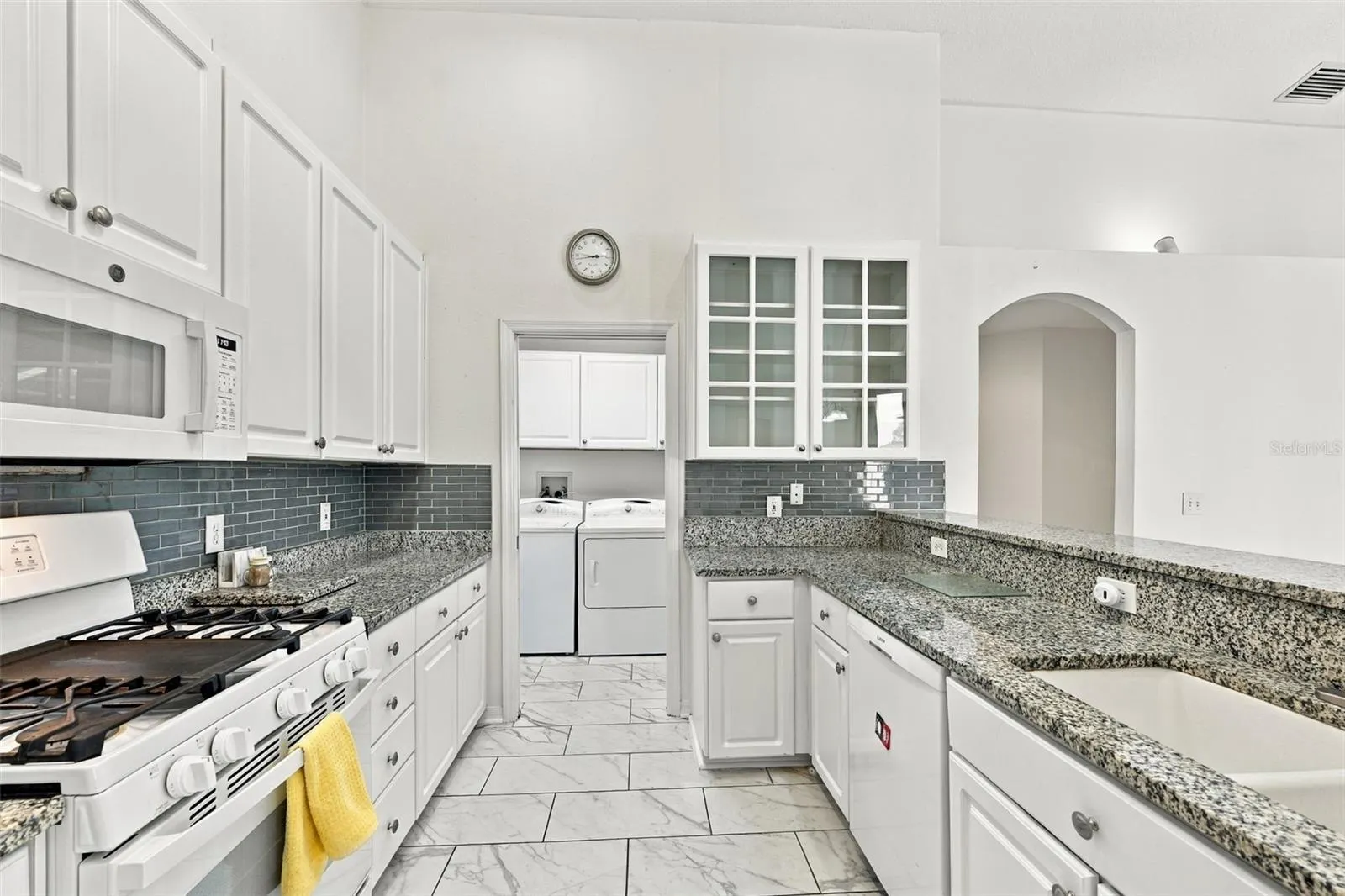 4307 BROOKE DR