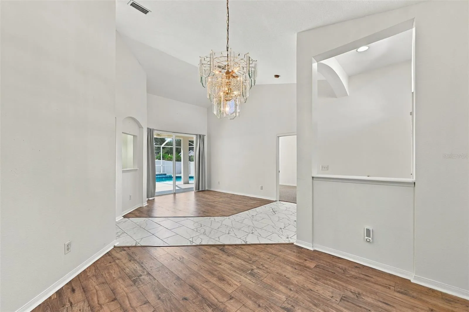 4307 BROOKE DR