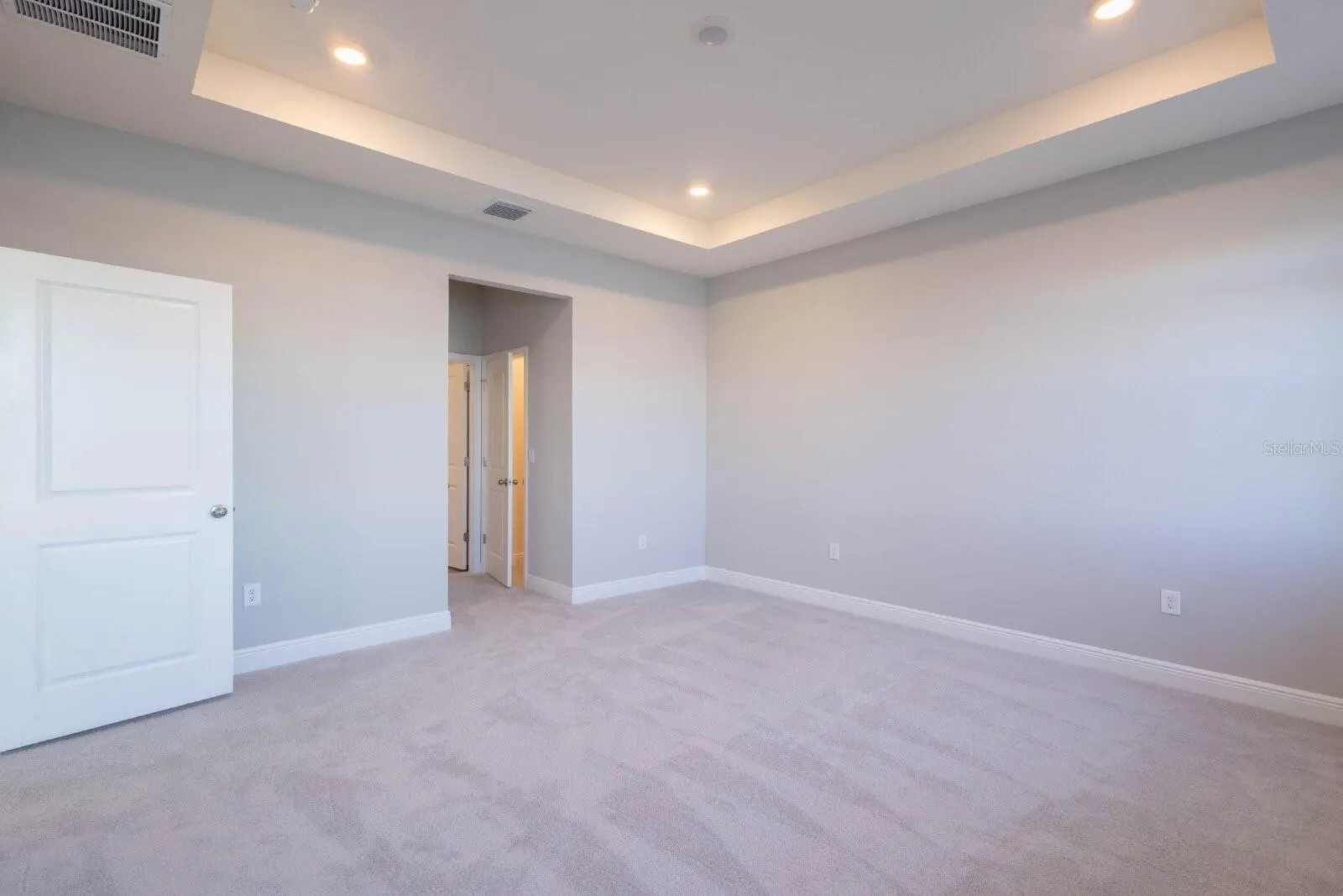 345 MANGROVE MANOR DR