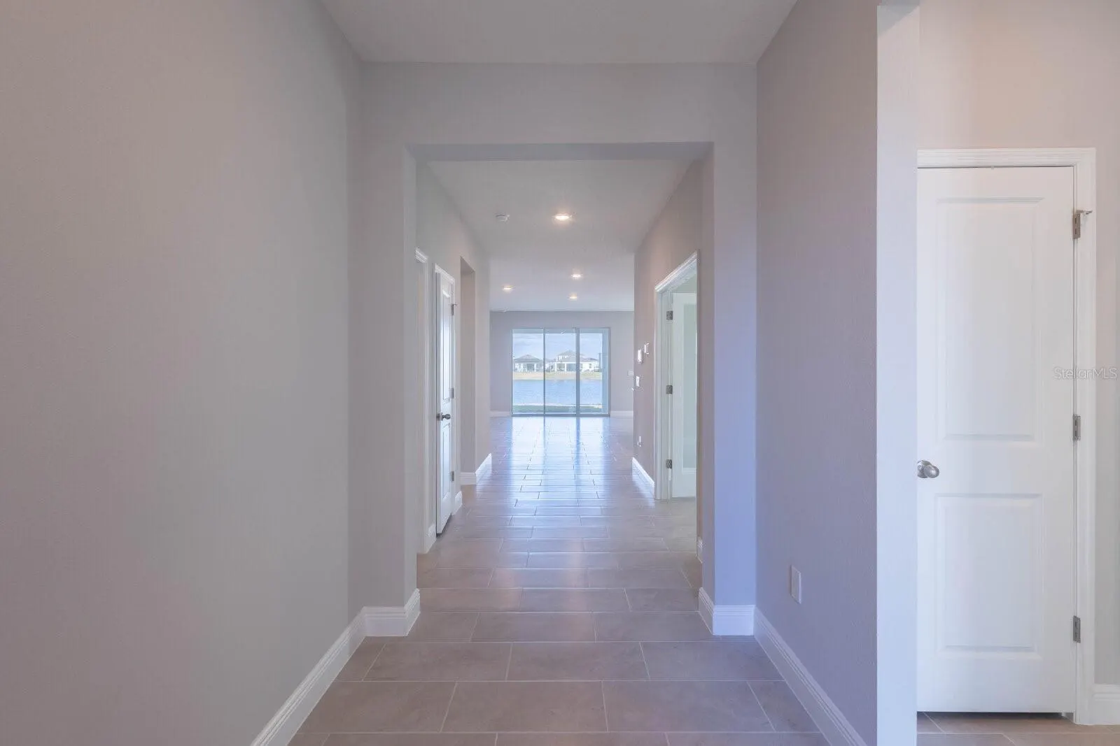 345 MANGROVE MANOR DR