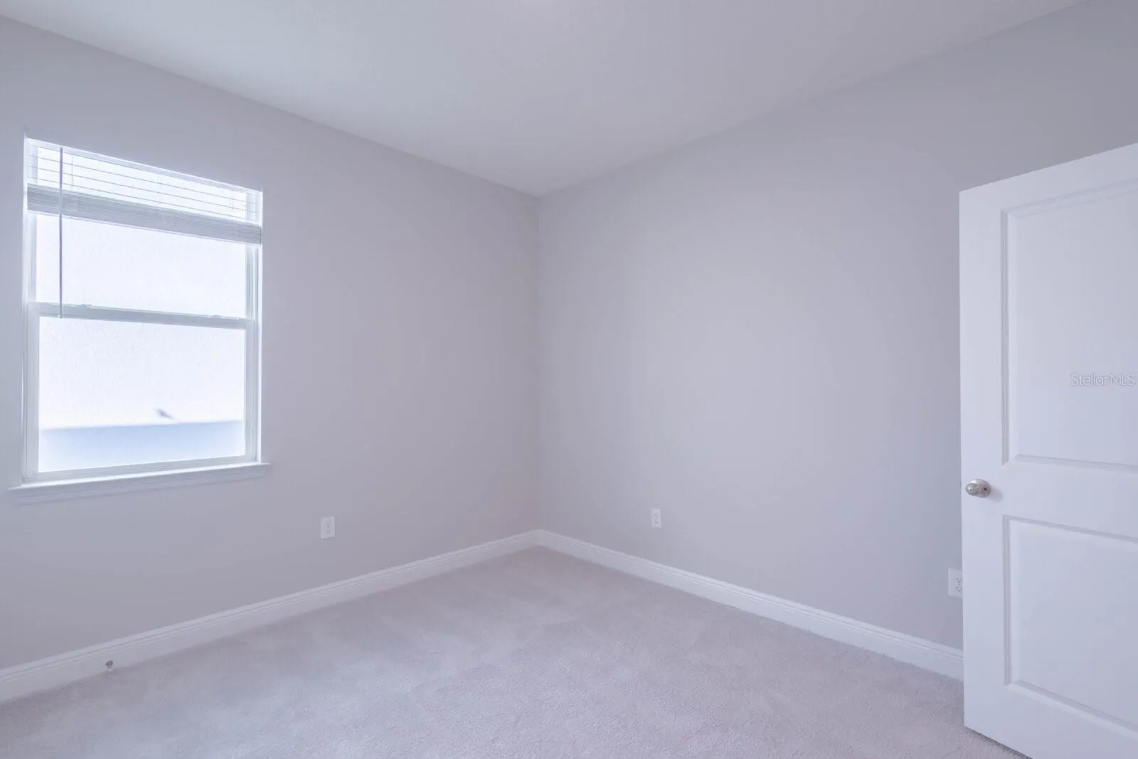 345 MANGROVE MANOR DR