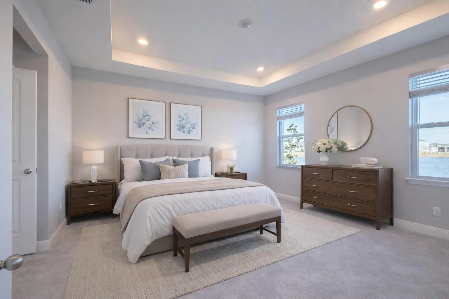 345 MANGROVE MANOR DR