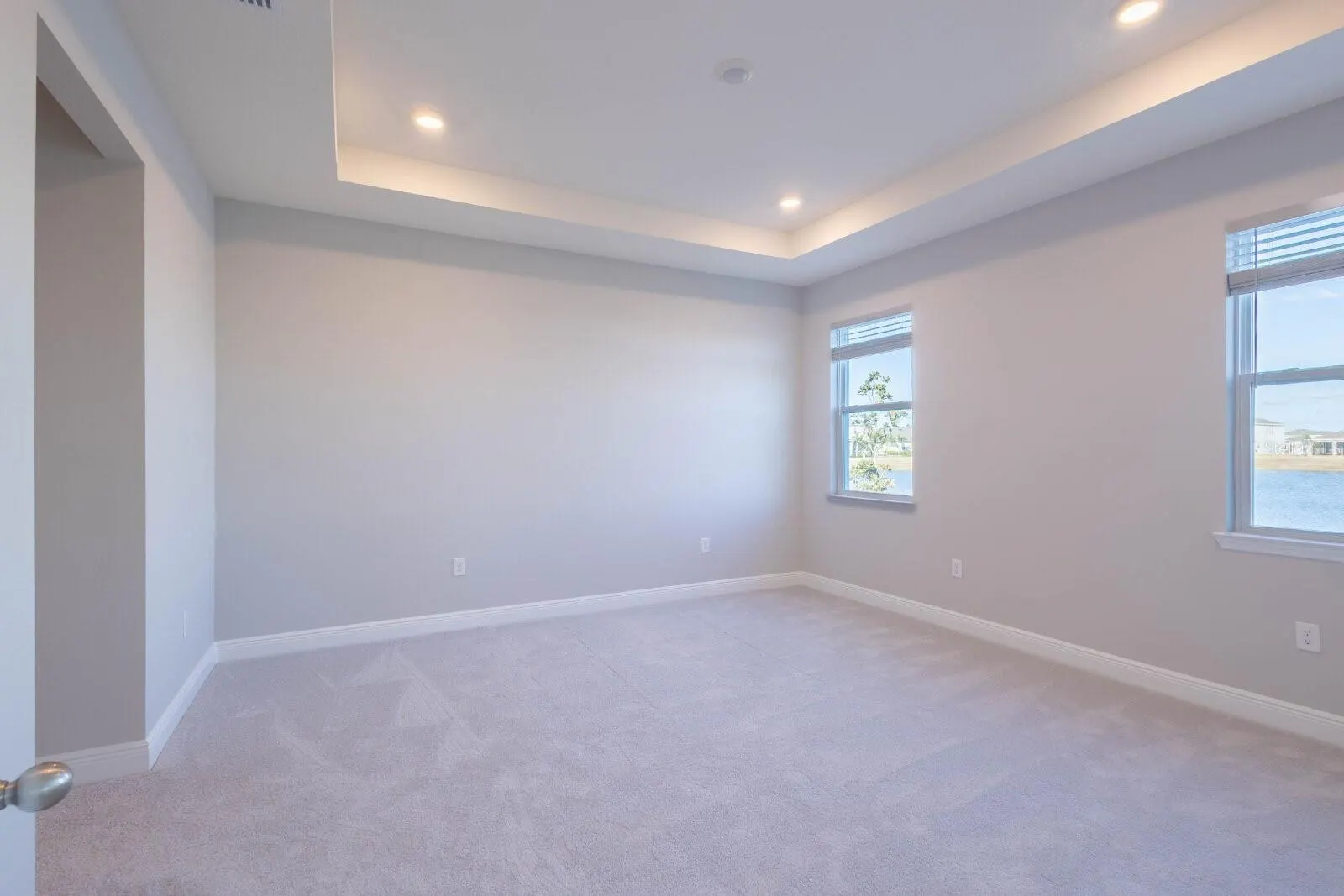 345 MANGROVE MANOR DR