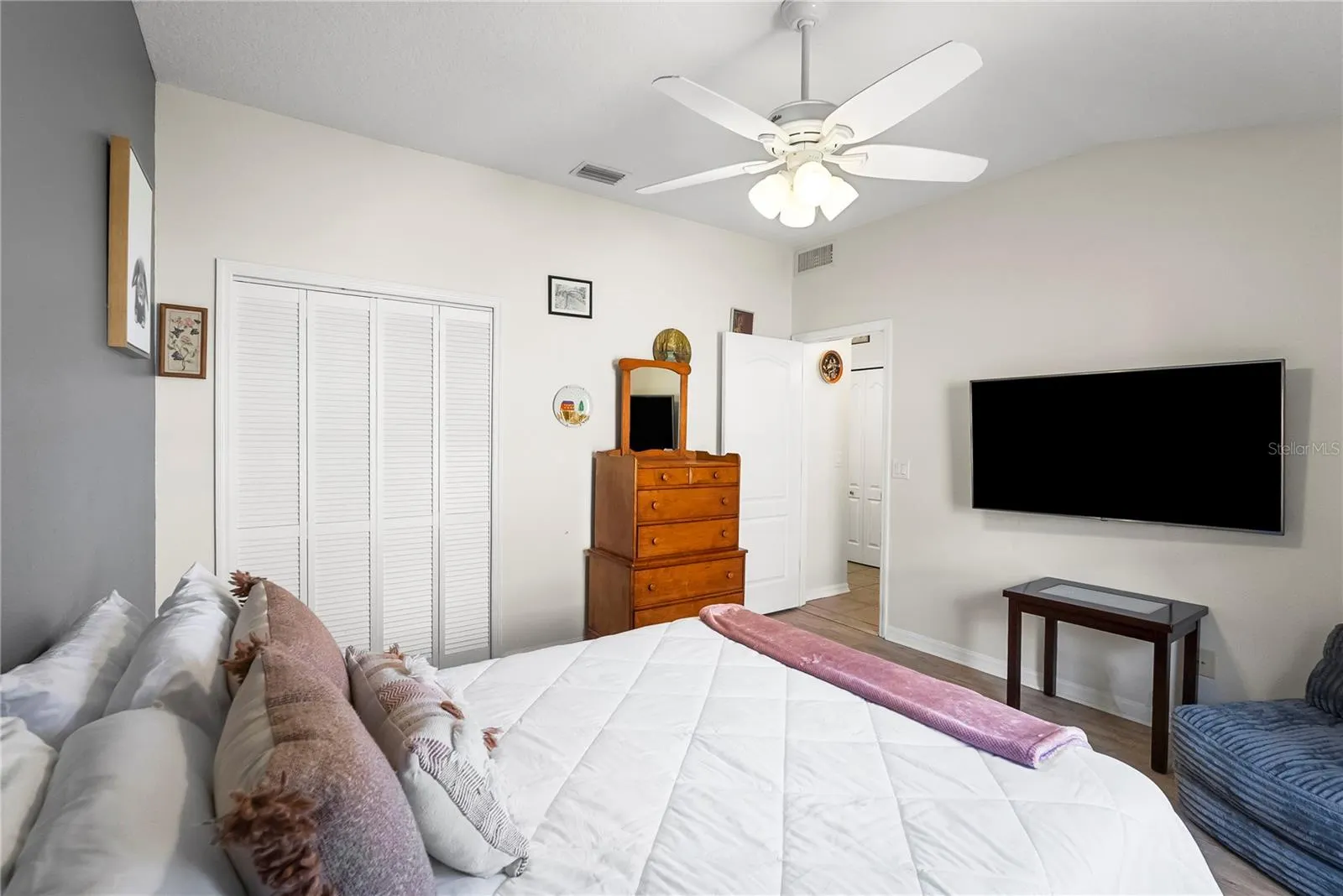 8121 BRINEGAR CIR