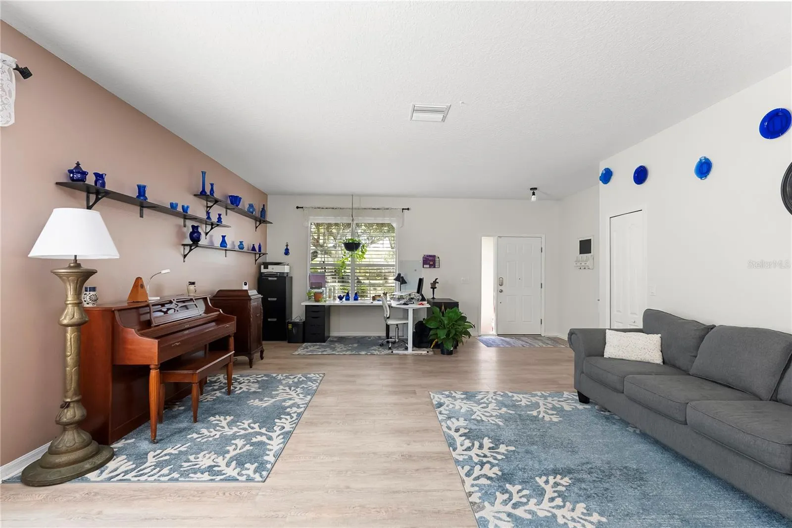 8121 BRINEGAR CIR