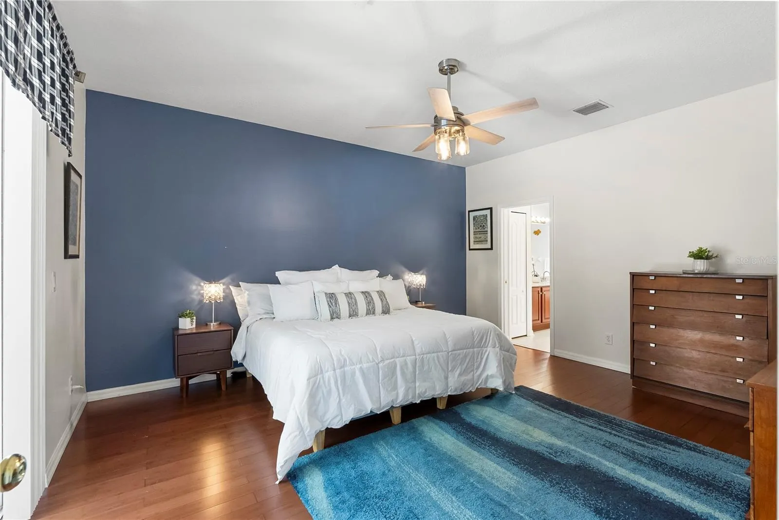 8121 BRINEGAR CIR