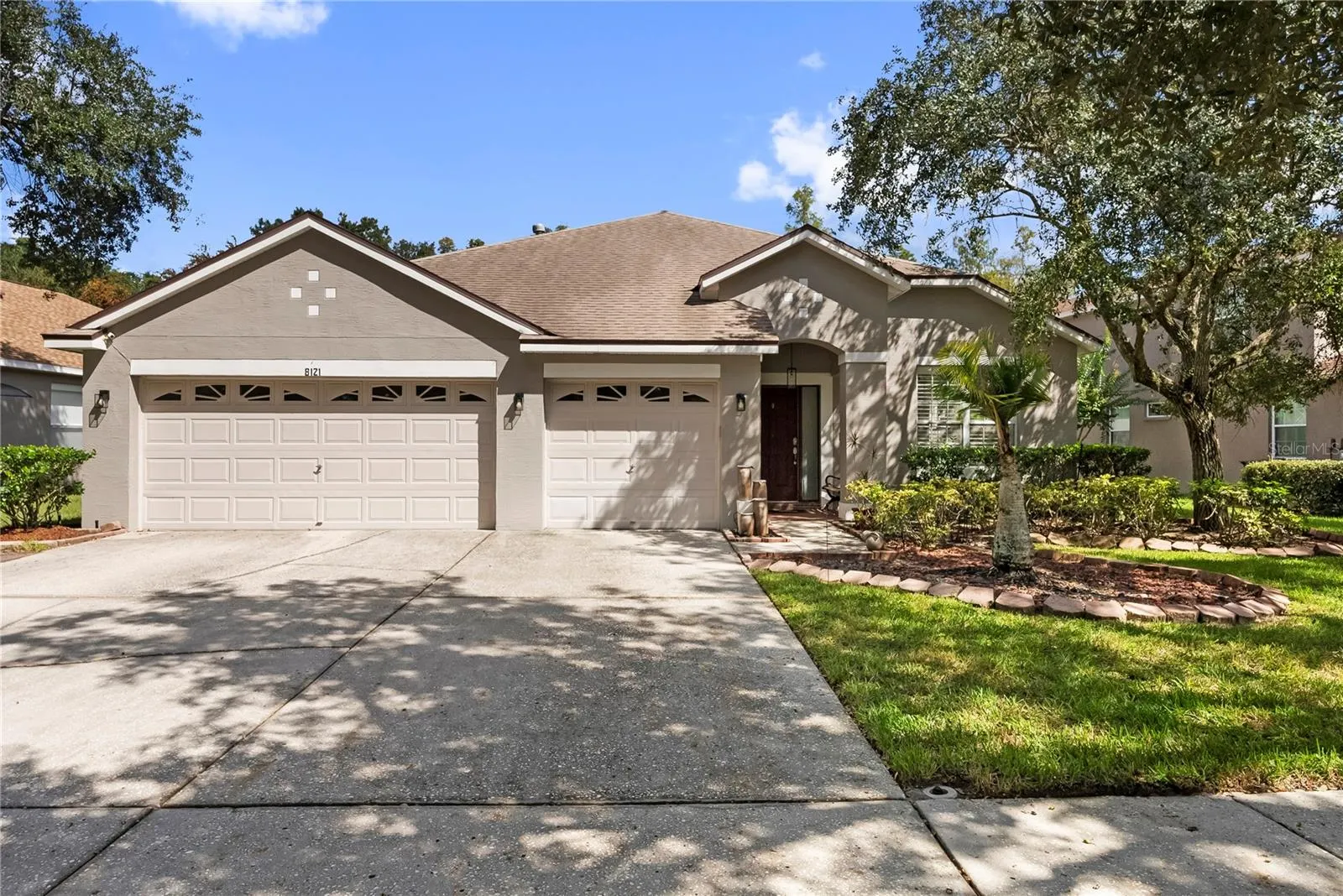 8121 BRINEGAR CIR