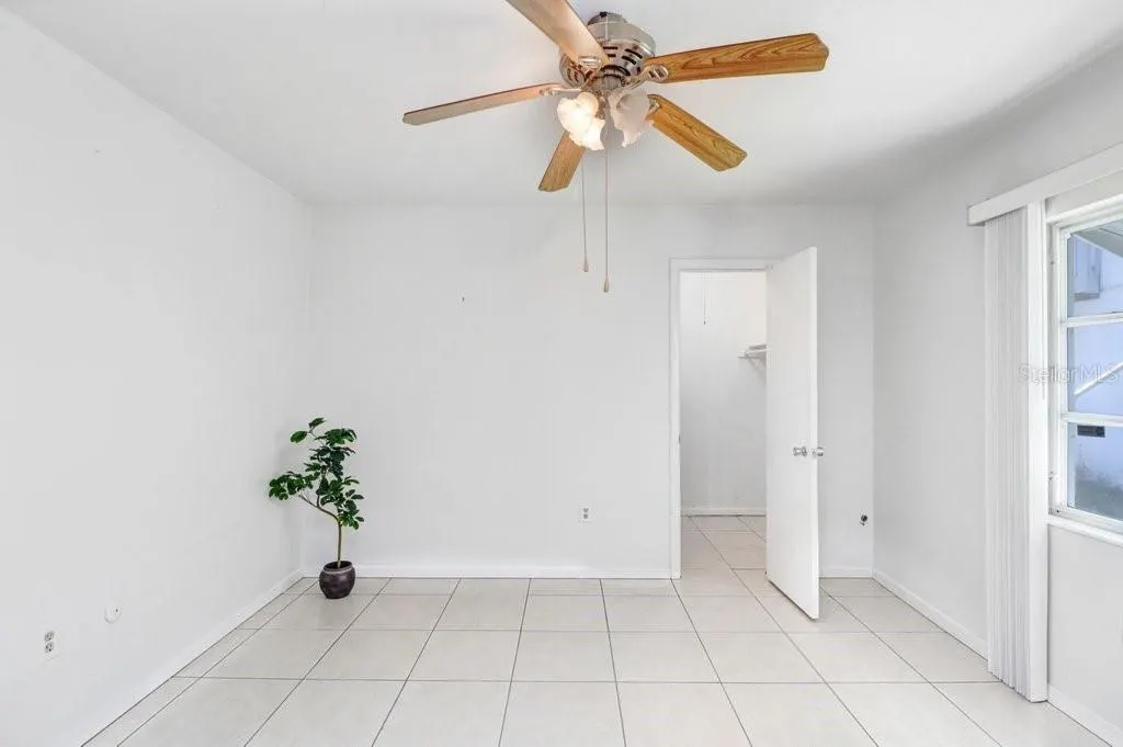 6006 LILLI WAY #NA #NA