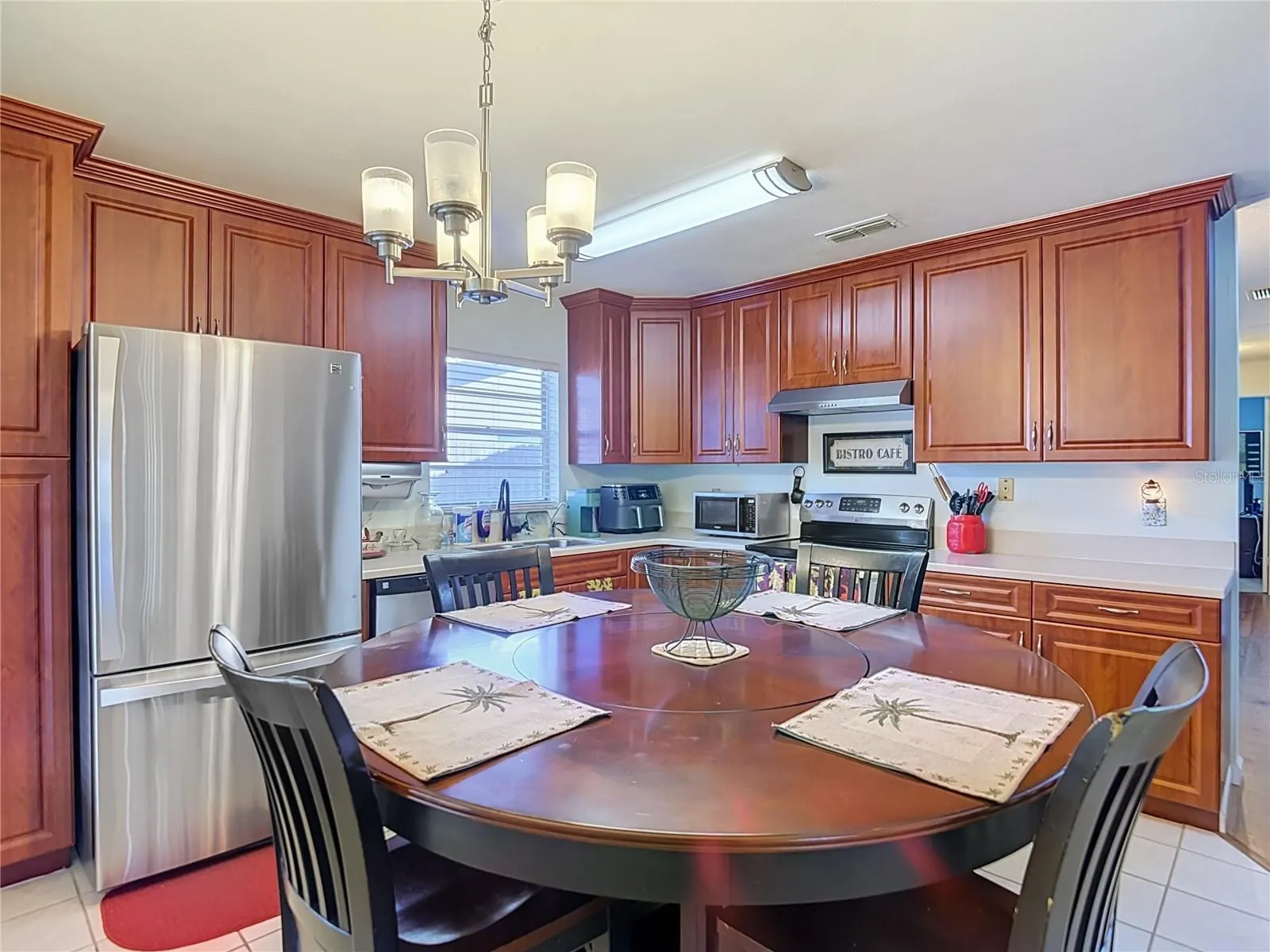 620 STILLVIEW CIR