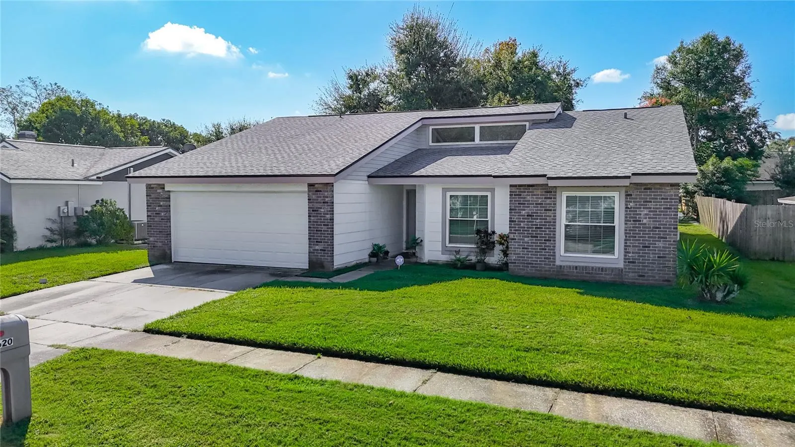 620 STILLVIEW CIR