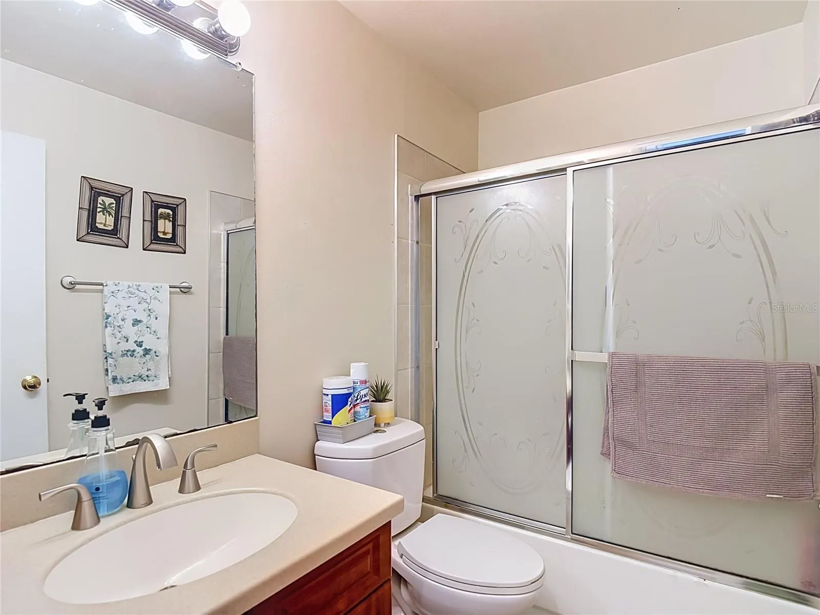 620 STILLVIEW CIR