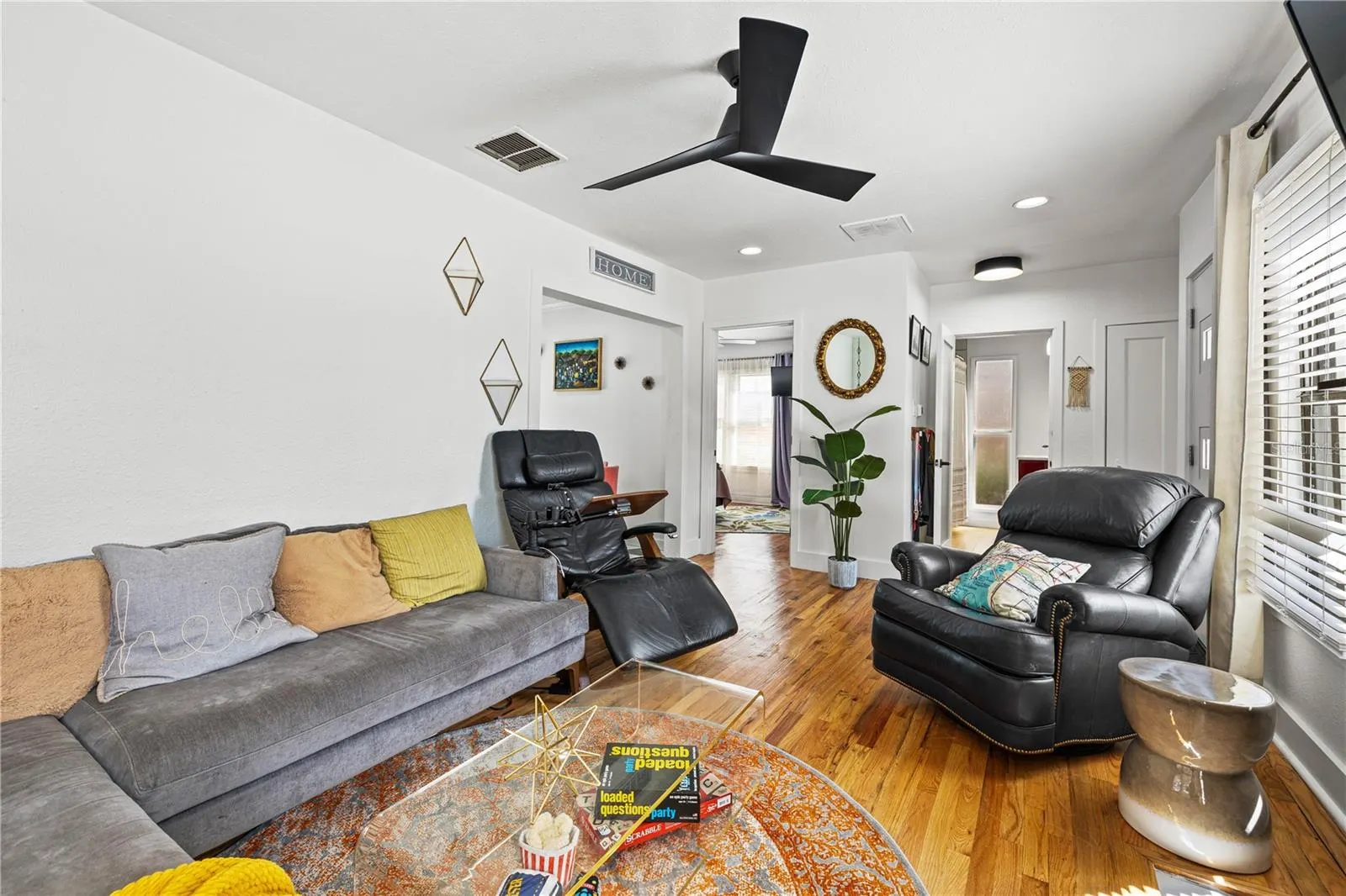 3123 W MARLIN AVE