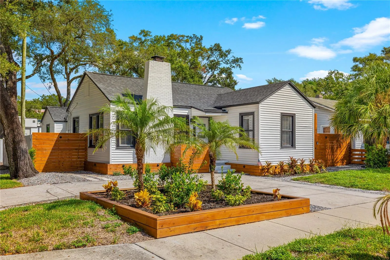 3123 W MARLIN AVE