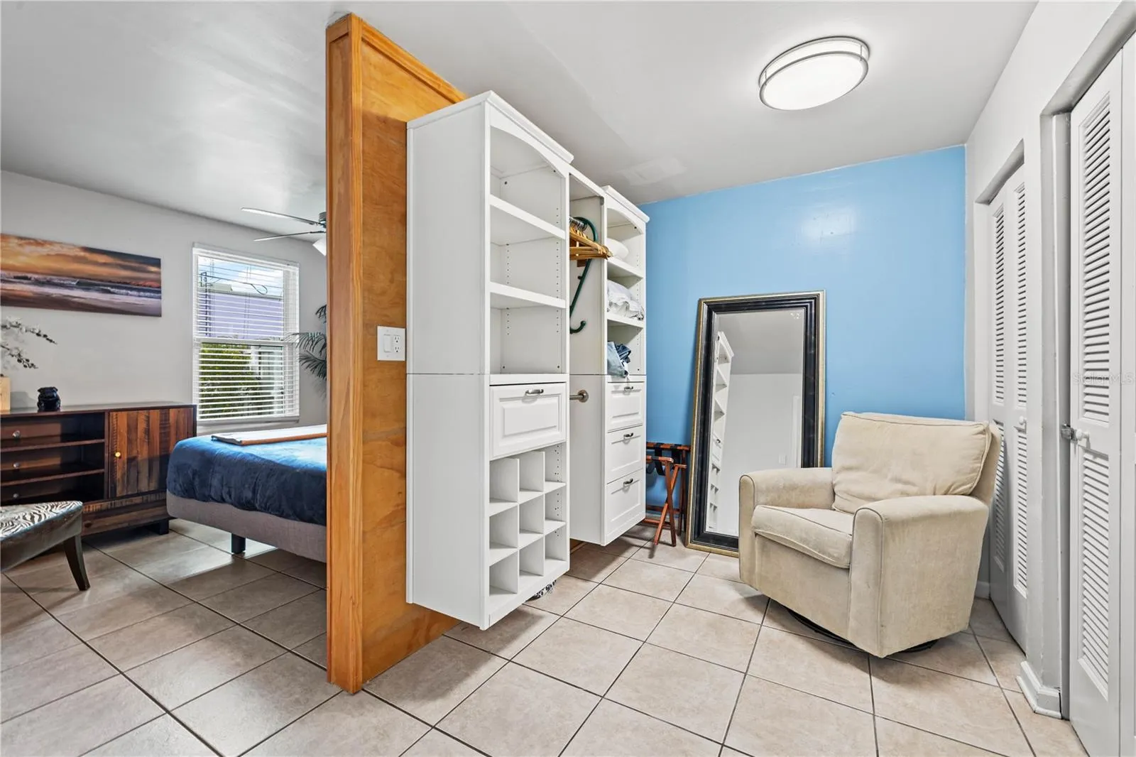 3123 W MARLIN AVE