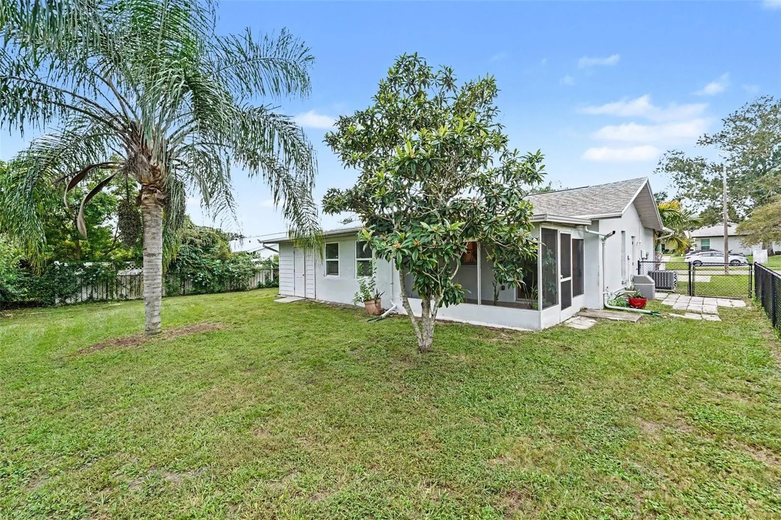 1480 QUEEN ANNE BLVD