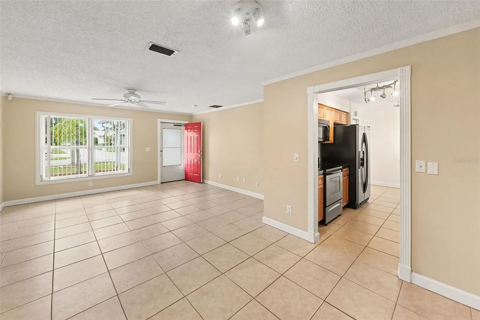 1480 QUEEN ANNE BLVD