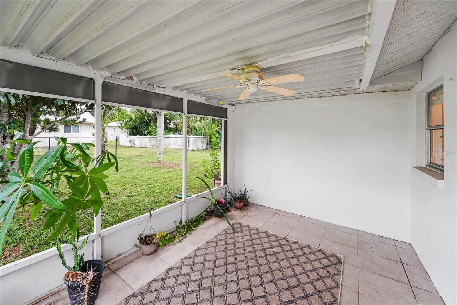 1480 QUEEN ANNE BLVD