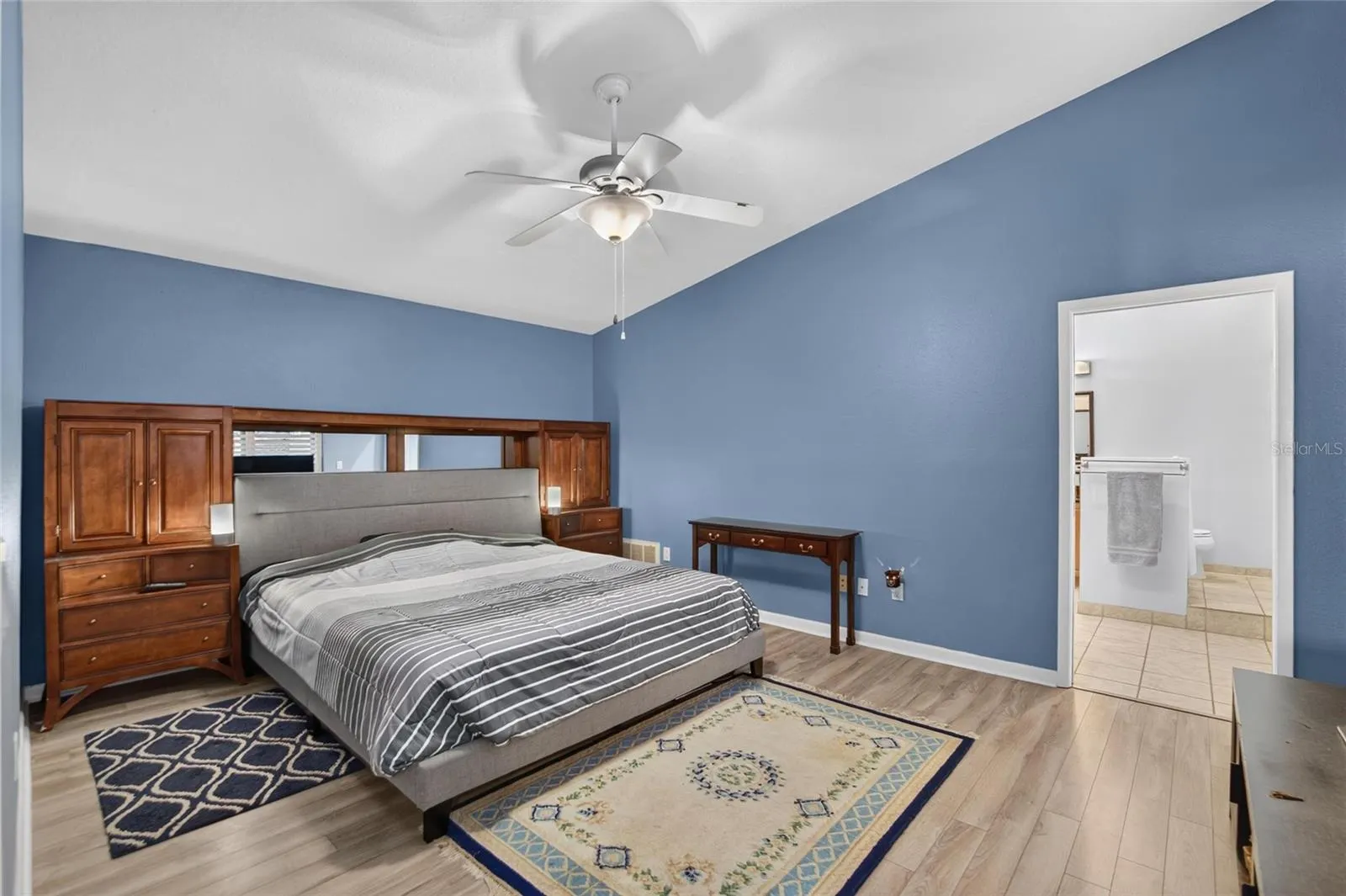 712 DORADO CT
