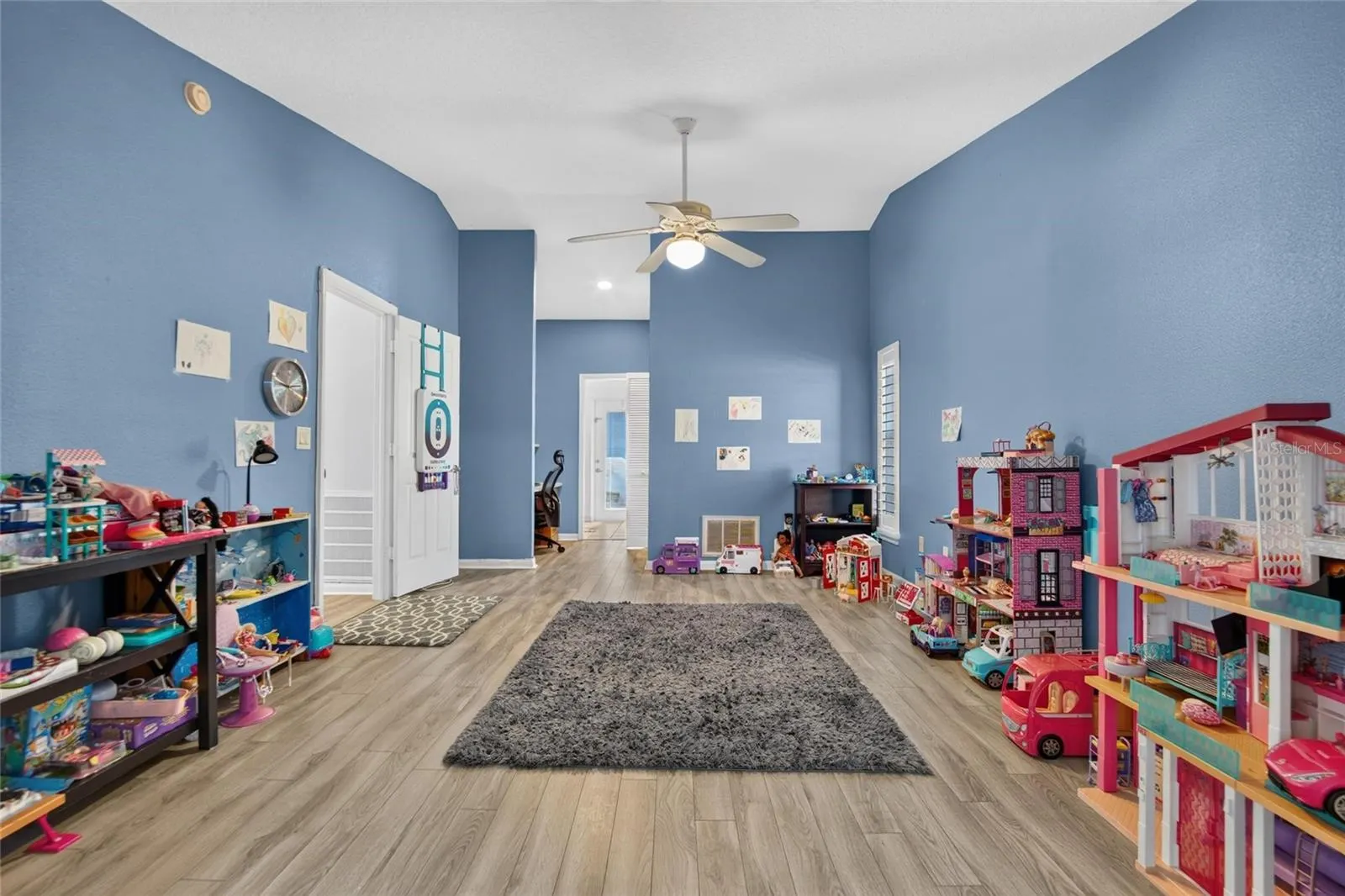 712 DORADO CT