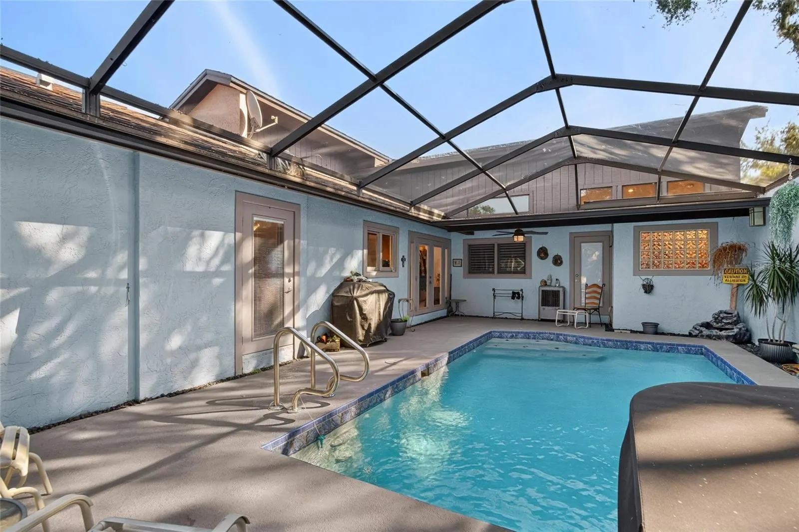 712 DORADO CT