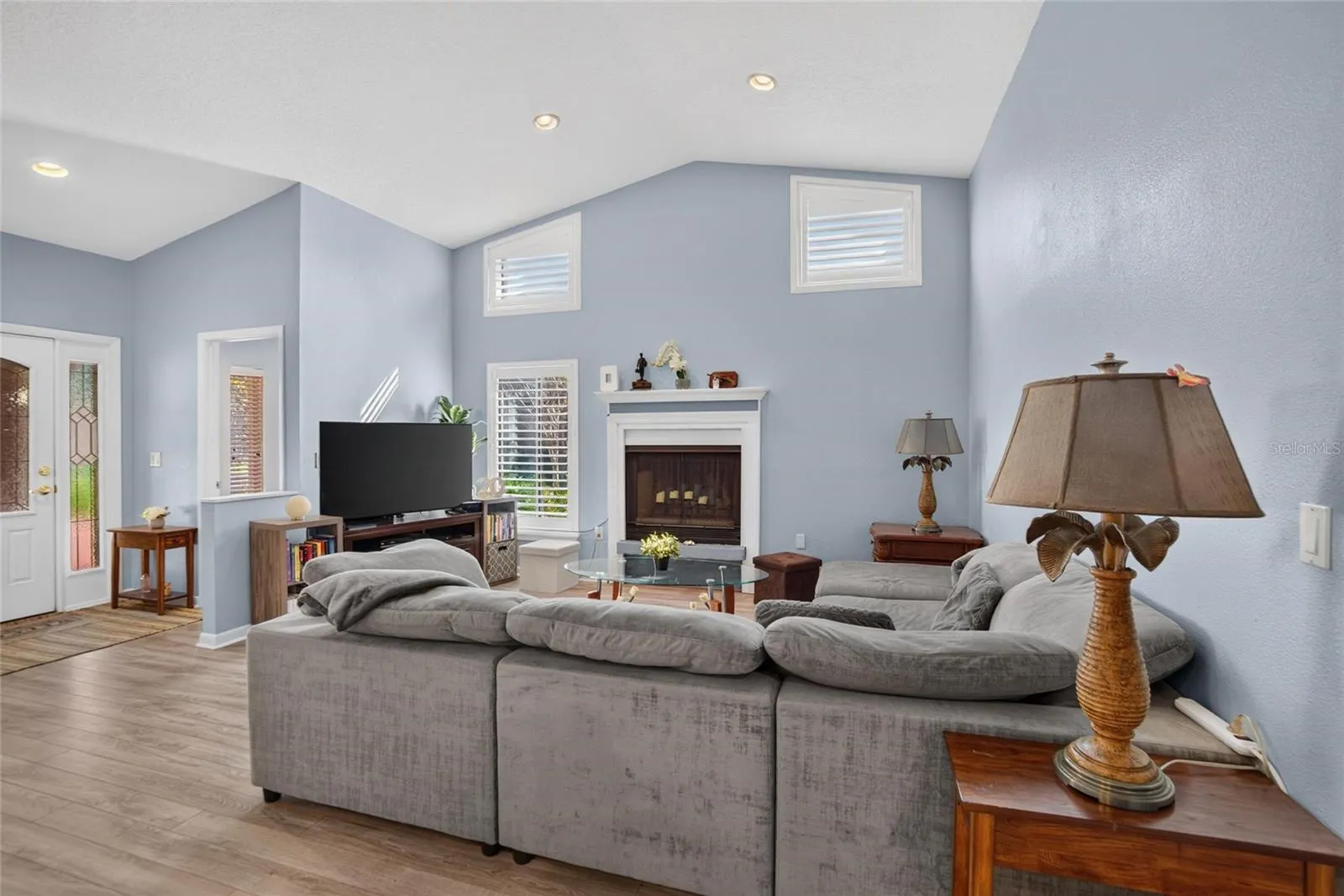 712 DORADO CT