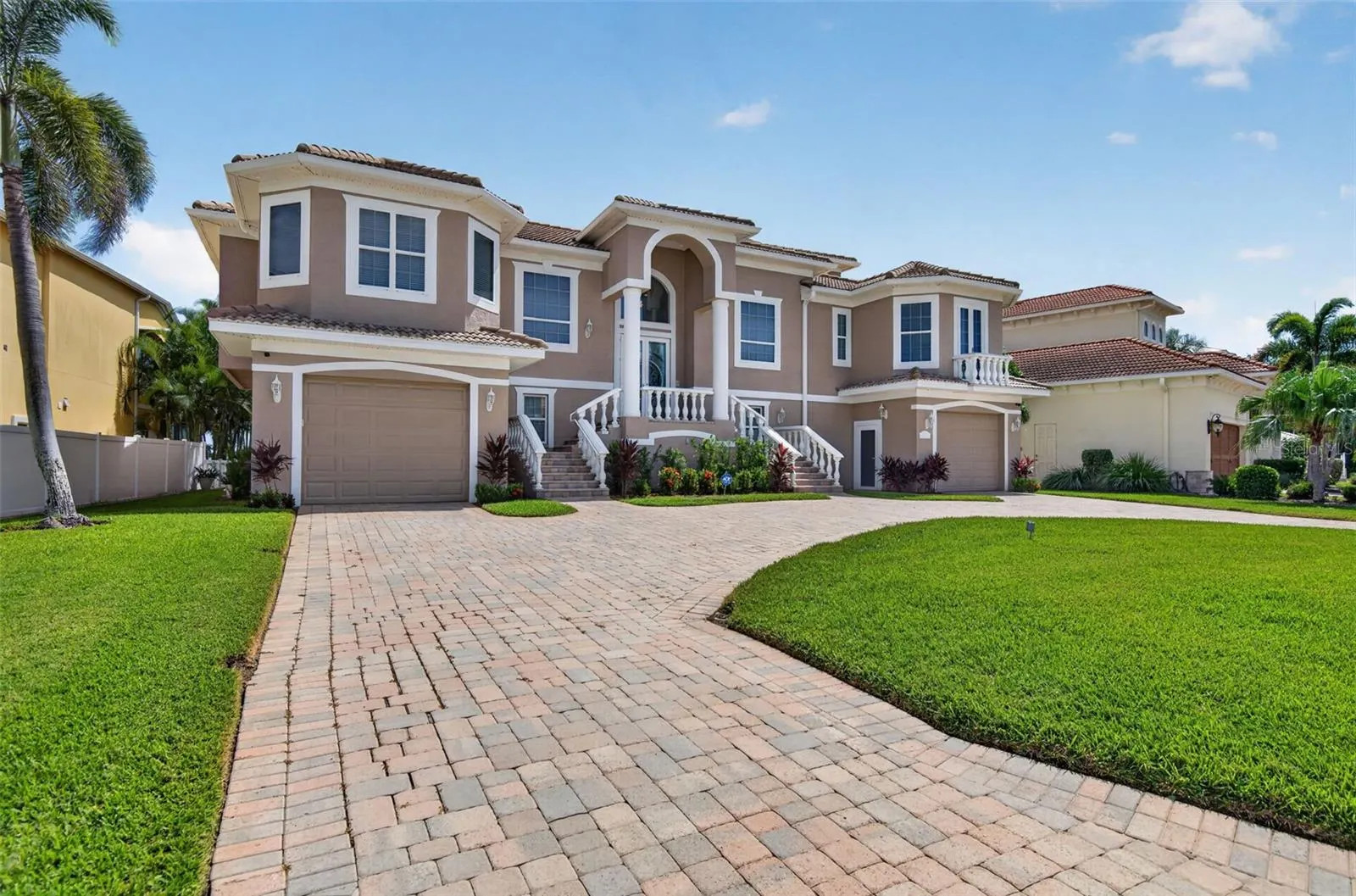 17021 DOLPHIN DR