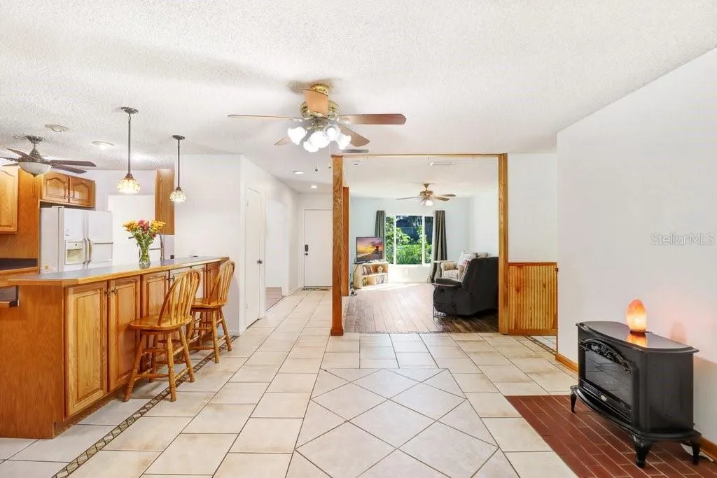3709 CASABA LOOP