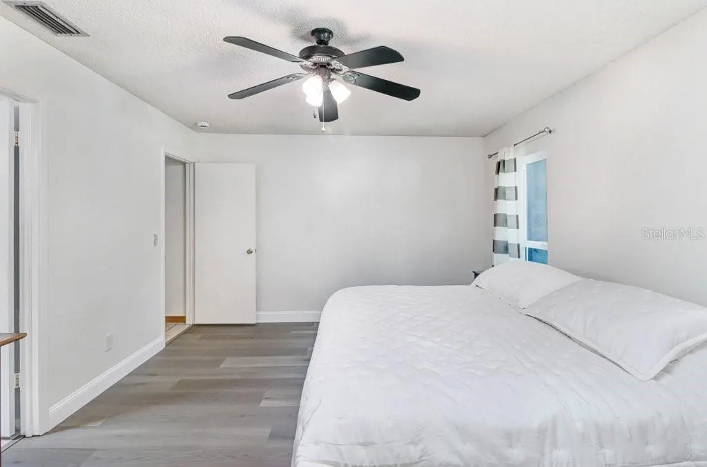 3709 CASABA LOOP