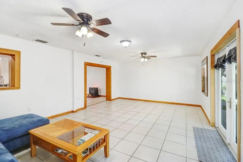 3709 CASABA LOOP
