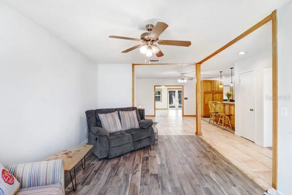3709 CASABA LOOP