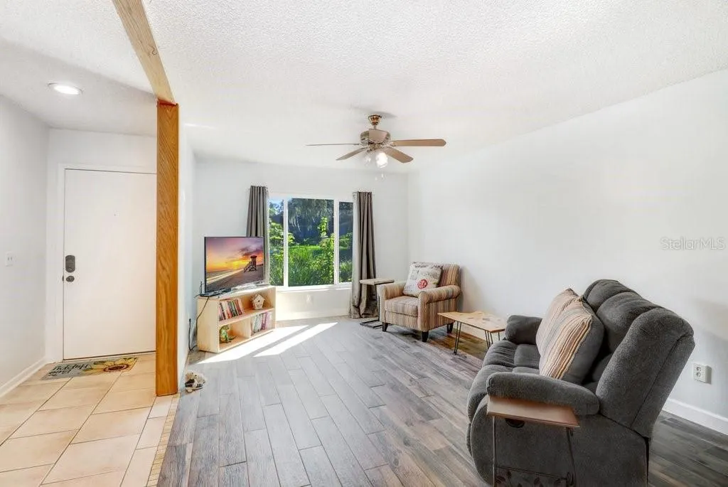 3709 CASABA LOOP