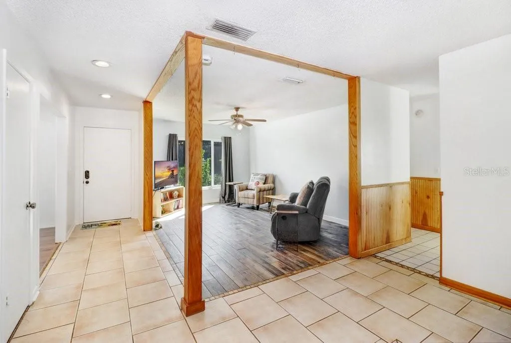 3709 CASABA LOOP