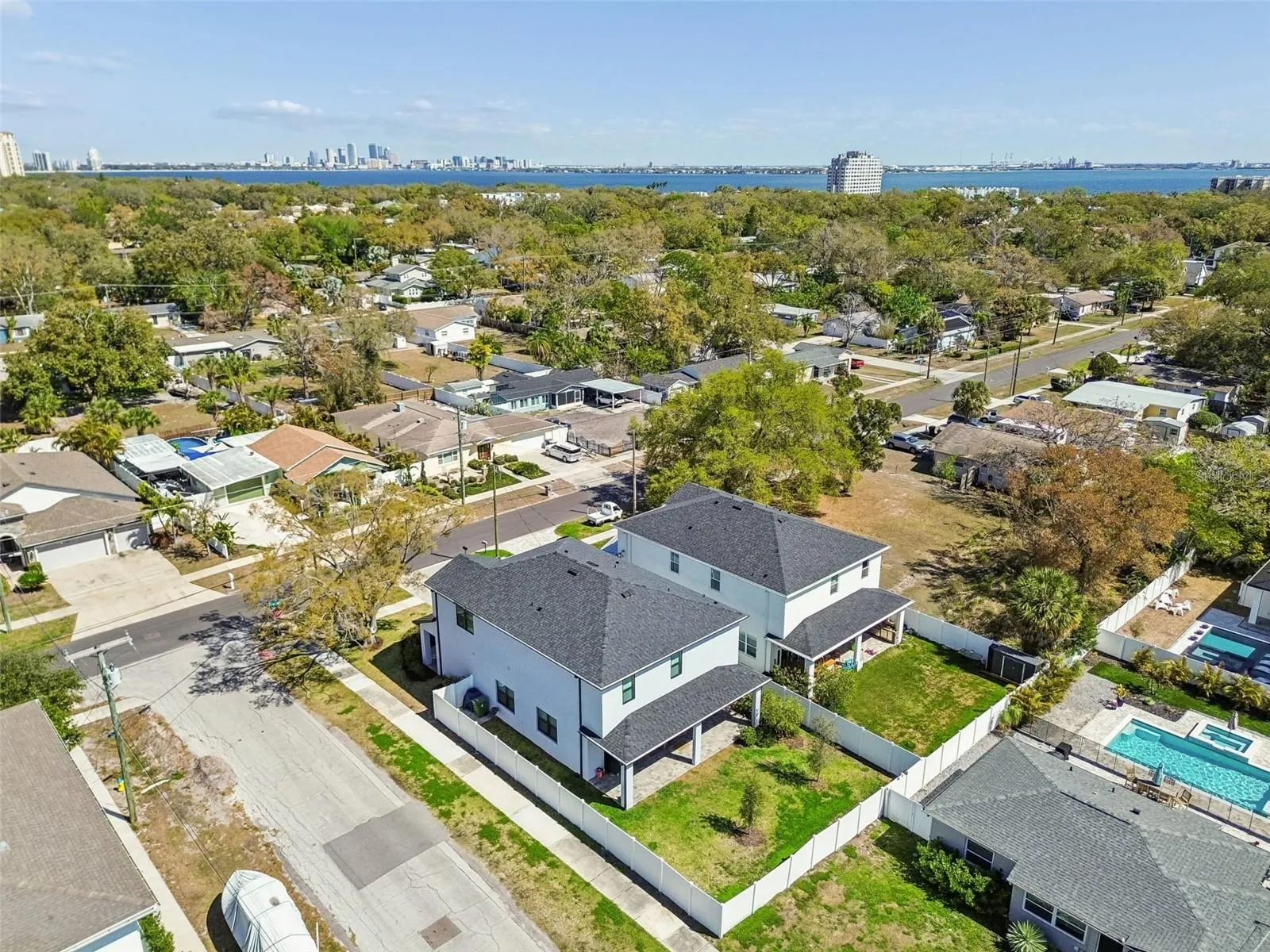 3016 W BALLAST POINT BLVD