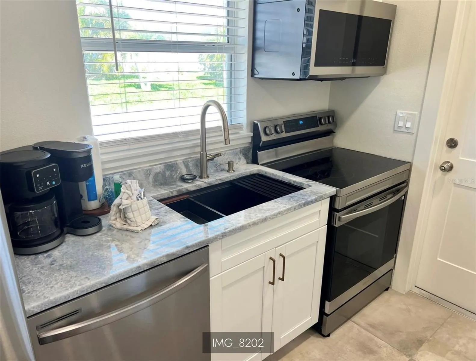 6020 MIDNIGHT PASS RD #61 #61