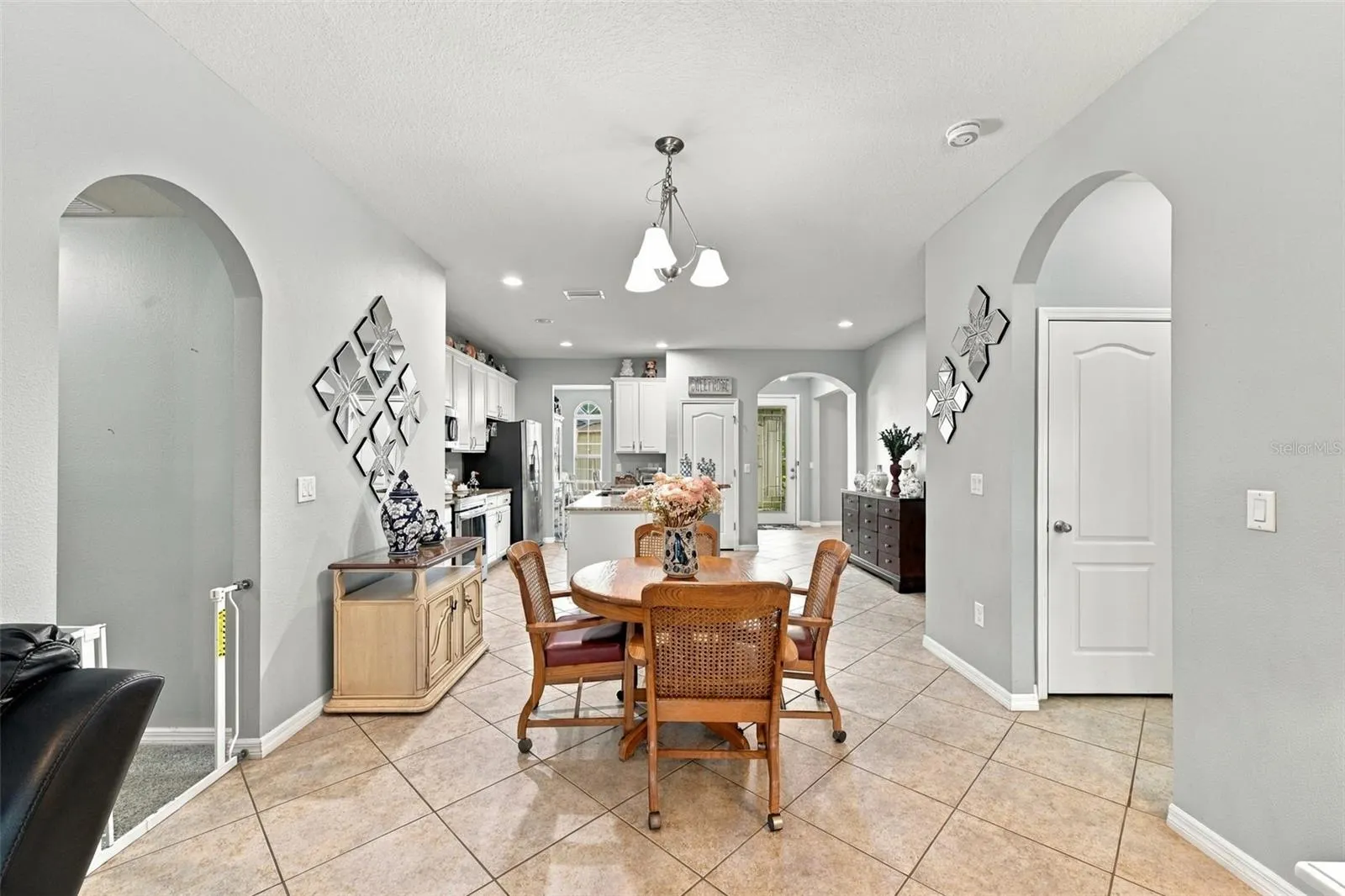 3404 REGNER DR