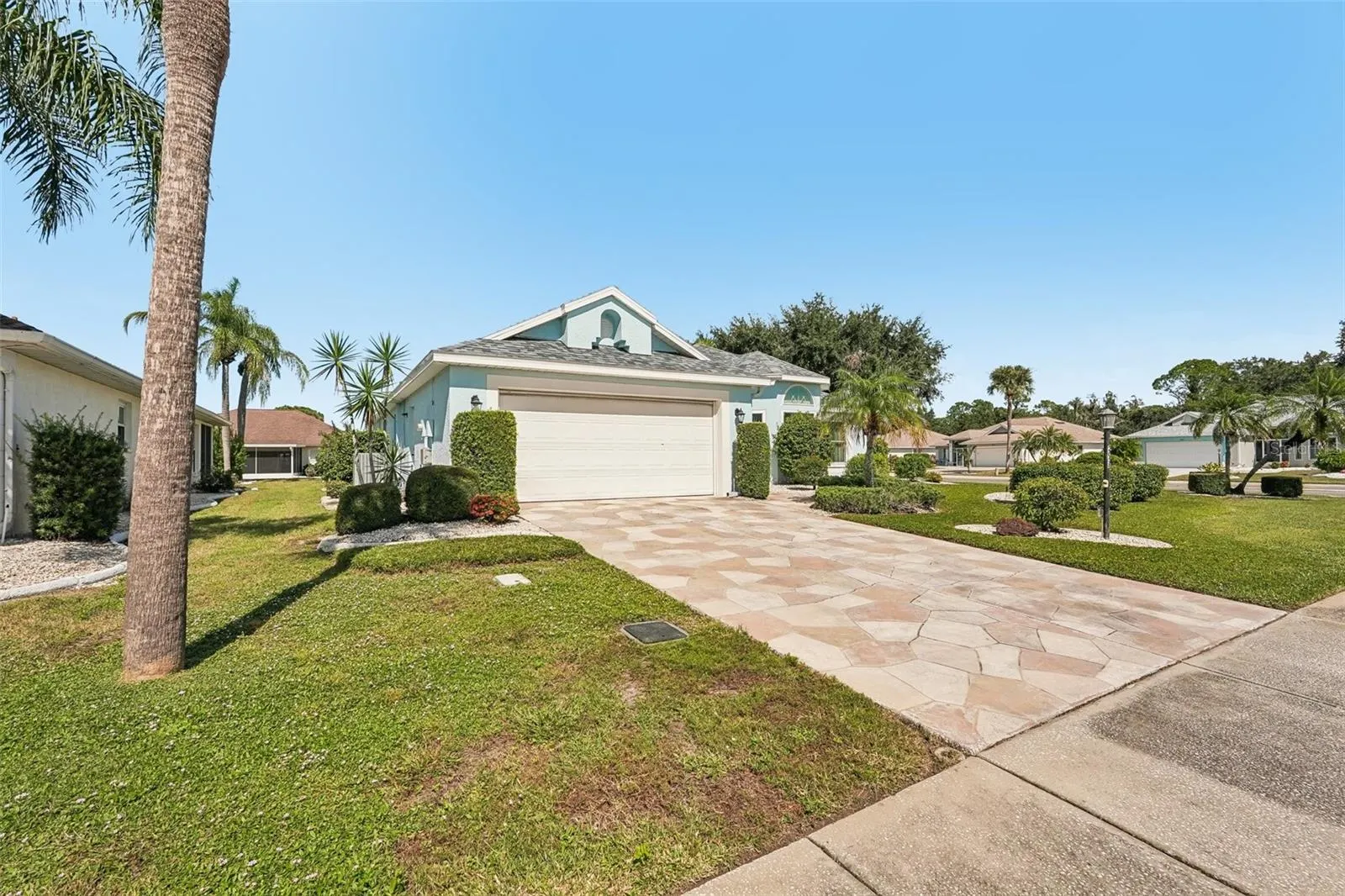 2058 PRESTANCIA LN