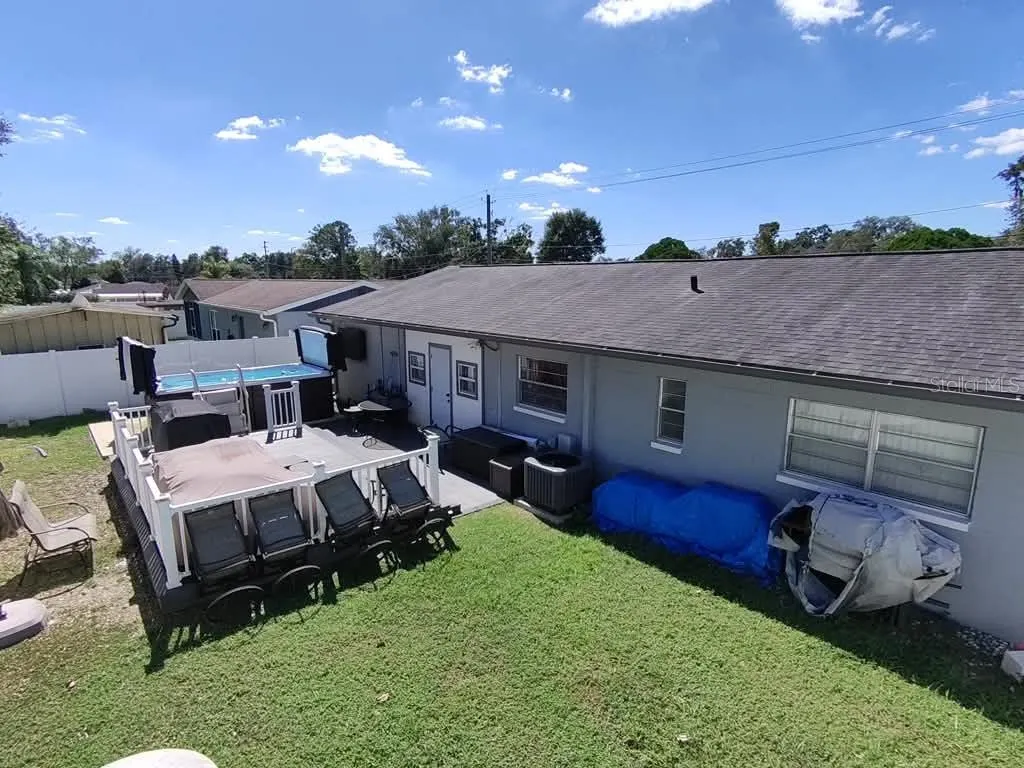 1406 HIGHVIEW RD