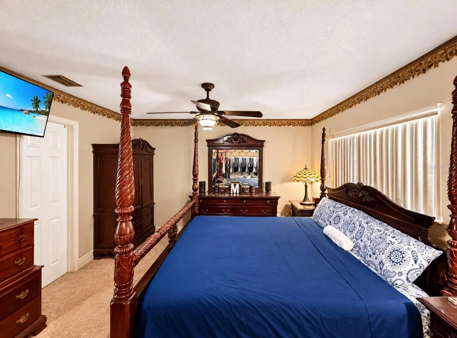 1406 HIGHVIEW RD