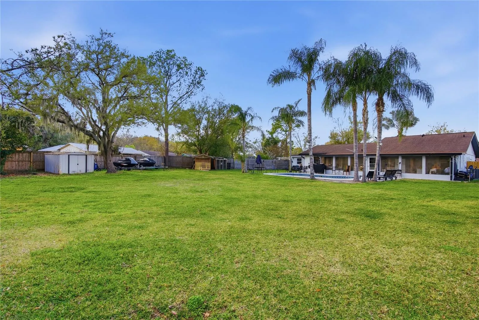 4916 HI VISTA CIR