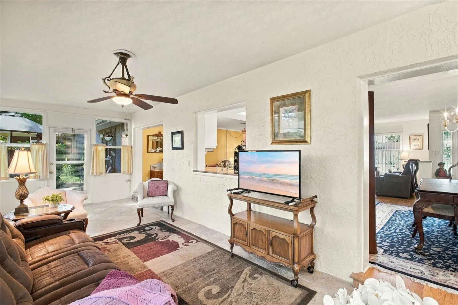 1743 MACDONNELL DR