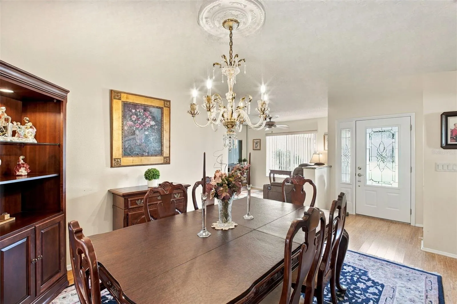 1743 MACDONNELL DR