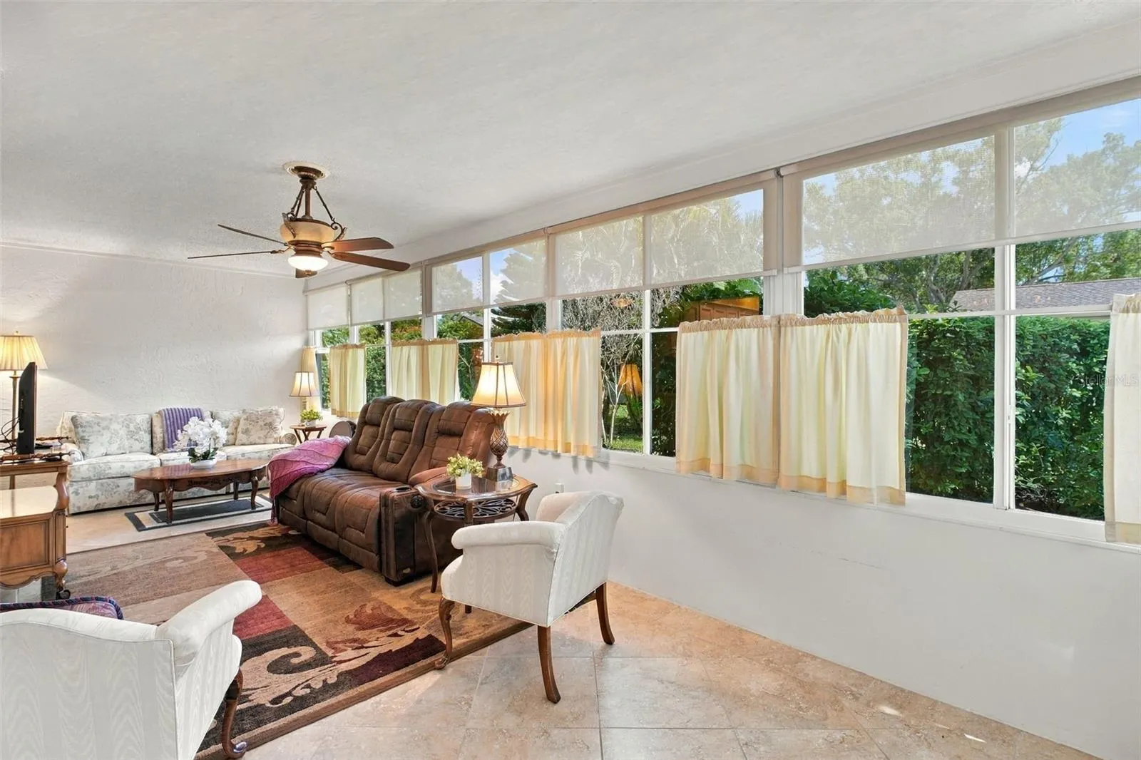 1743 MACDONNELL DR
